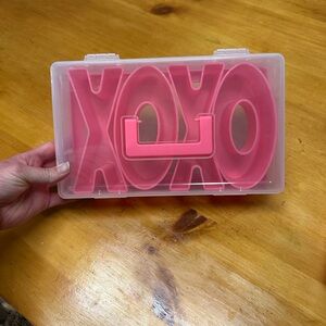 Pink XOXO Snackle Box
